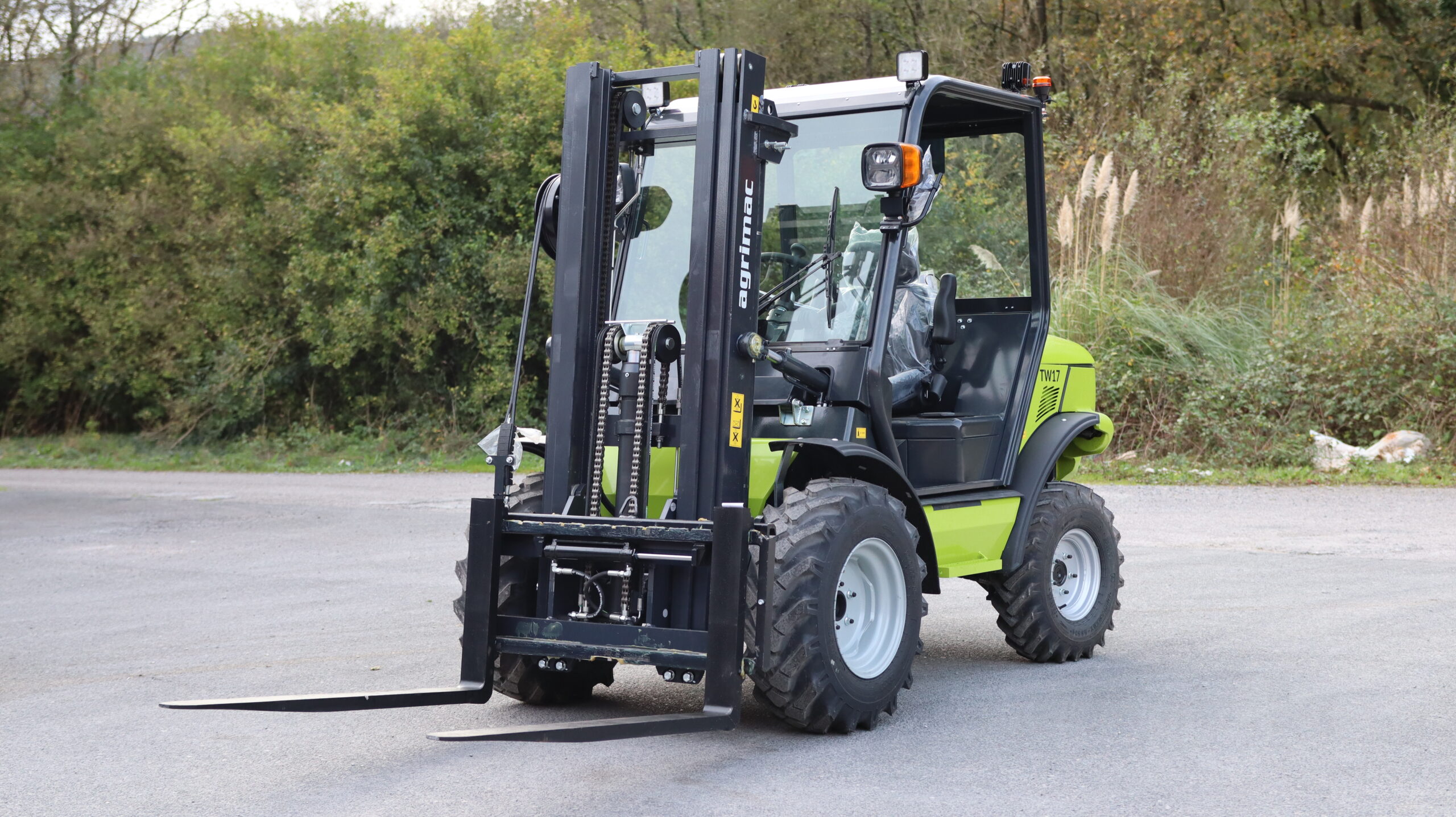 Chariot élévateur TW17 – Image 7