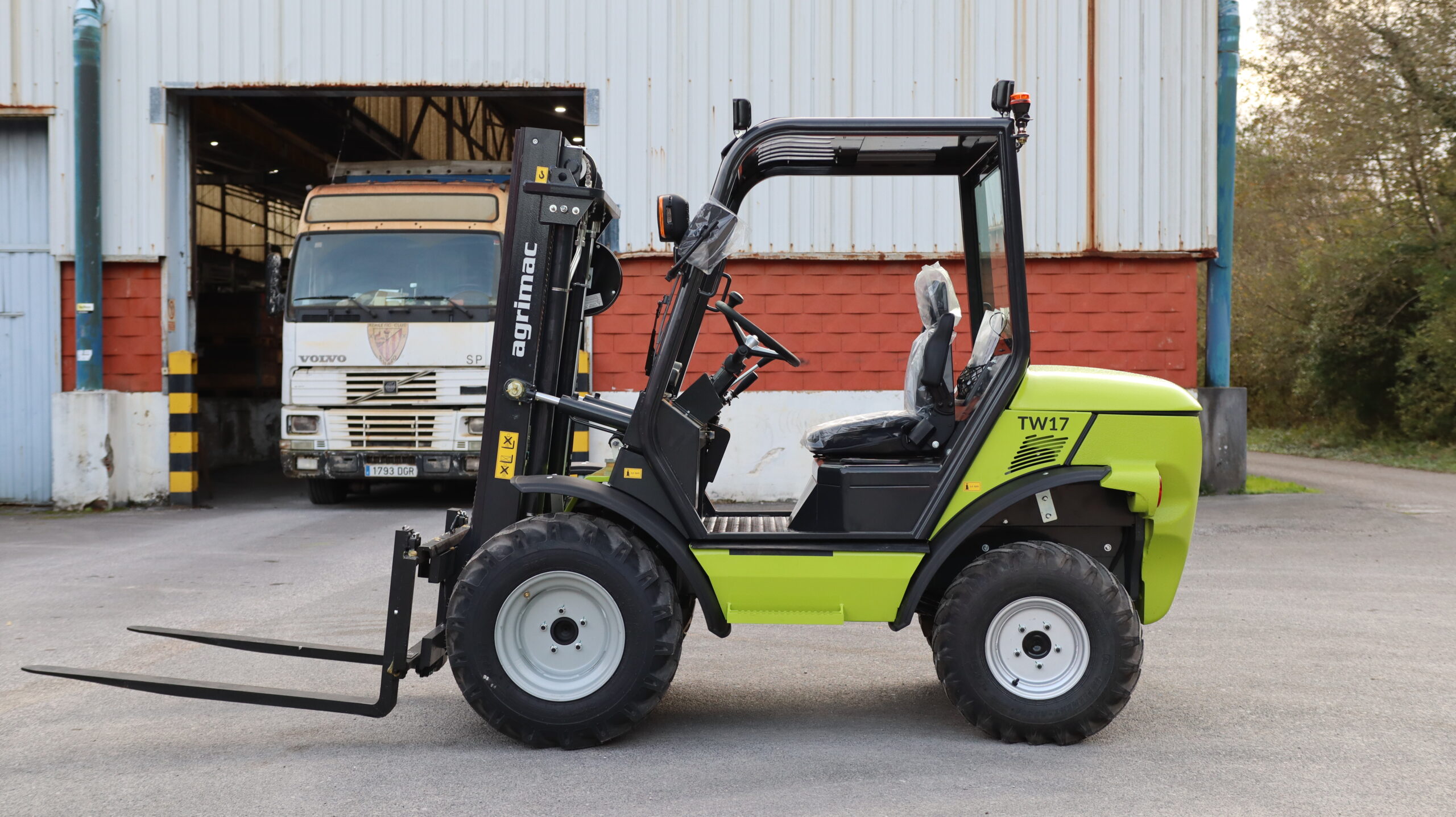 Chariot élévateur TW17 – Image 5